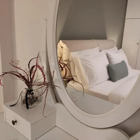 & Comfortable, 70m² In Neos Kosmos Athens