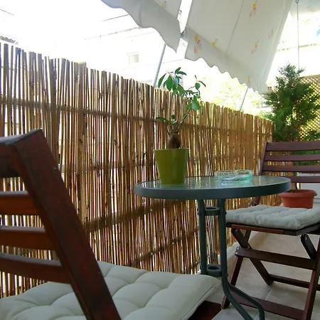 & Comfortable, 70m² In Neos Kosmos * Athens